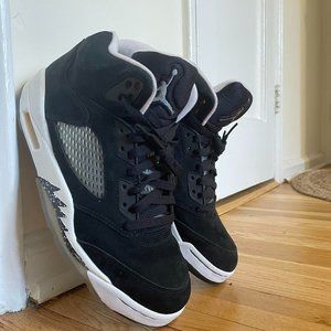 Size US Men's 9.5 Jordan Retro 4 “Oreos”